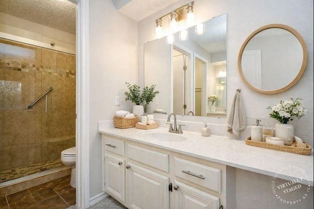 5001 Lamonte Lane 14, Houston, TX 77092