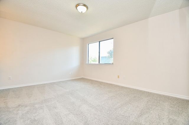 5001 Lamonte Lane 14, Houston, TX 77092