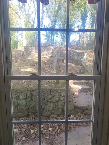 102 Smith St, Rome, GA 30161