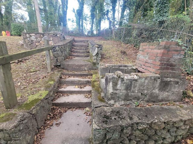 102 Smith St, Rome, GA 30161