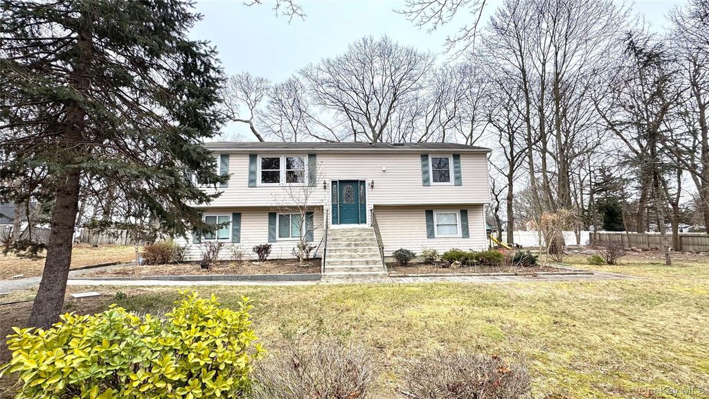 61 Gould Road, Centereach, NY 11720