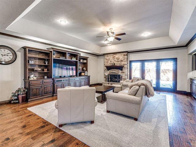 6101 Plum Thicket Road, Oklahoma City, OK 73162