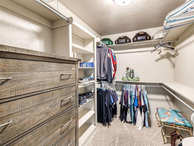 6101 Plum Thicket Road, Oklahoma City, OK 73162