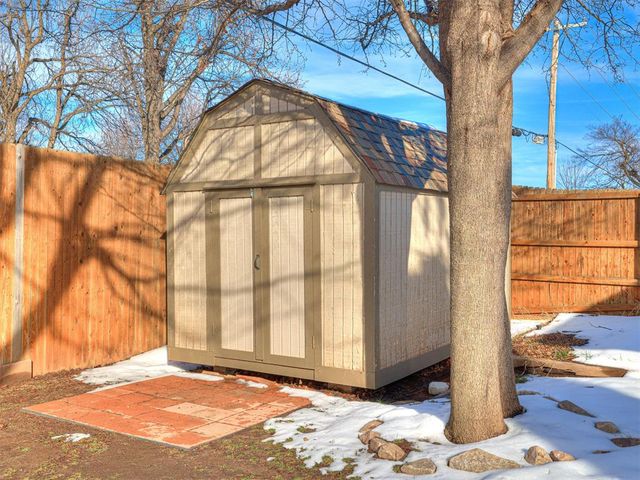 6101 Plum Thicket Road, Oklahoma City, OK 73162