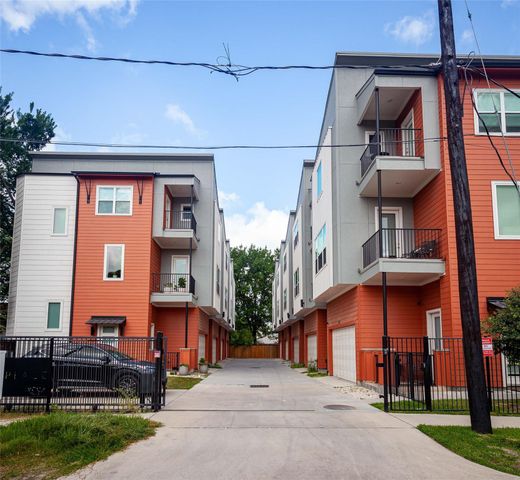 1507 Hickory Street, Houston, TX 77007