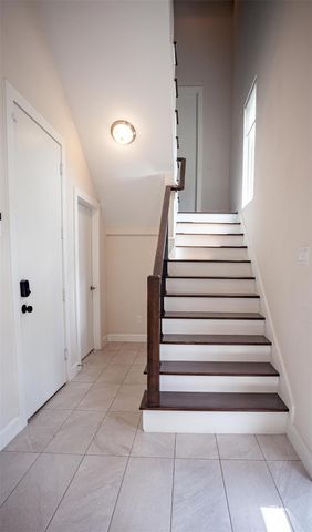 1507 Hickory Street, Houston, TX 77007