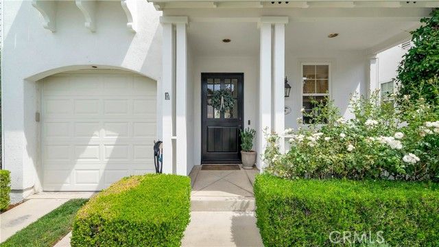 90 Winslow Lane, Irvine, CA 92620