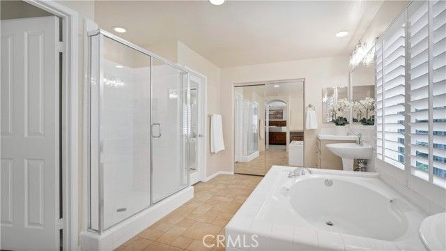 90 Winslow Lane, Irvine, CA 92620