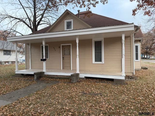 606 Main Street, Crete, NE 68333