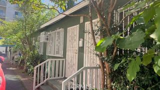 1028 S Kenmore, Los Angeles, CA 90006