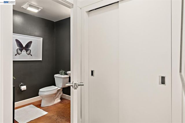 6501 San Pablo Ave 208, Oakland, CA 94608