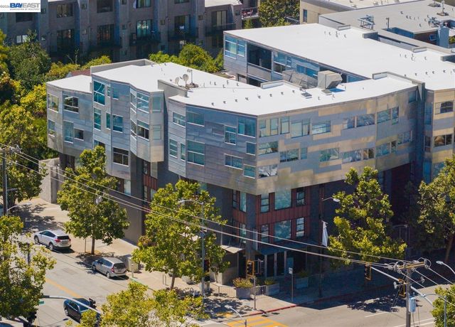 6501 San Pablo Ave 208, Oakland, CA 94608