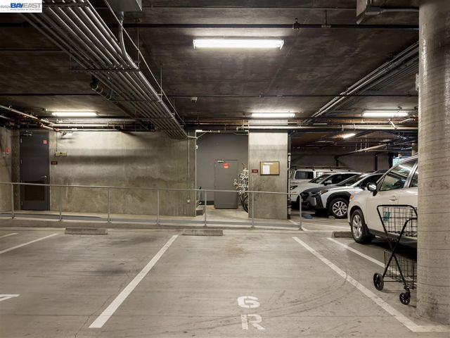 6501 San Pablo Ave 208, Oakland, CA 94608