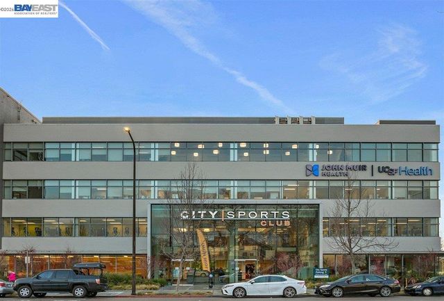 6501 San Pablo Ave 208, Oakland, CA 94608