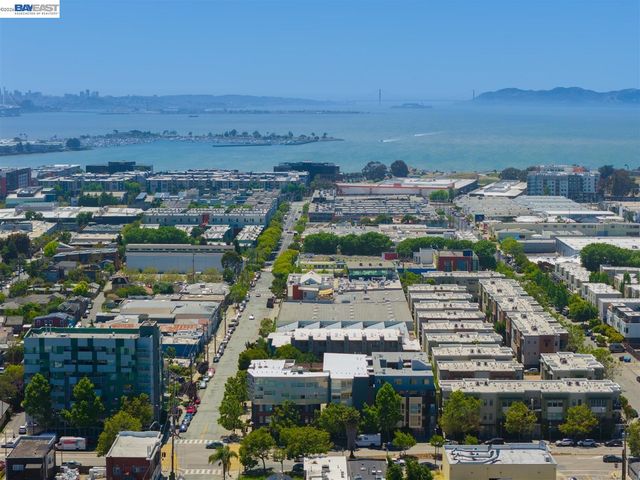 6501 San Pablo Ave 208, Oakland, CA 94608