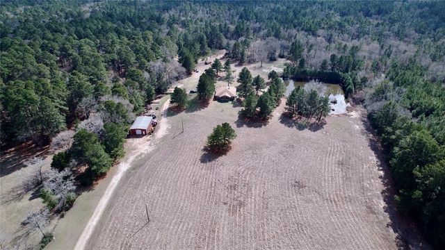 6161 County Road 3385, Lovelady, TX 75851