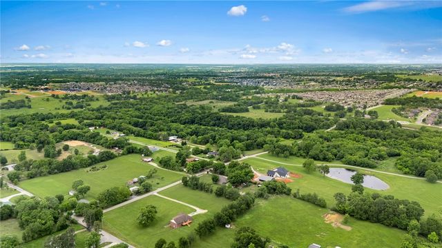 416 S Zion Street, Lowell, AR 72745