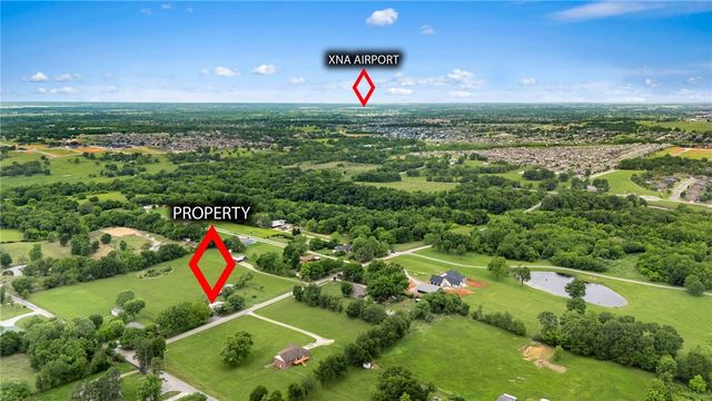 416 S Zion Street, Lowell, AR 72745
