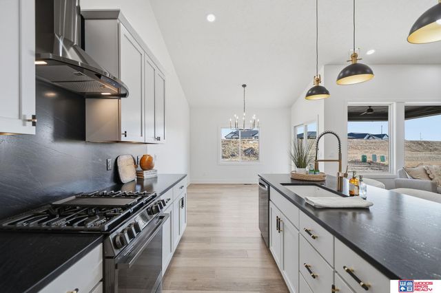 9350 S 86th Street, Lincoln, NE 68526