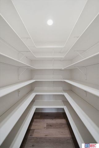 9350 S 86th Street, Lincoln, NE 68526