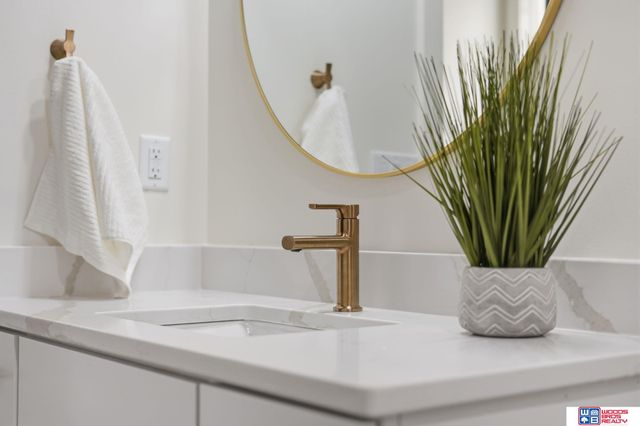 9350 S 86th Street, Lincoln, NE 68526