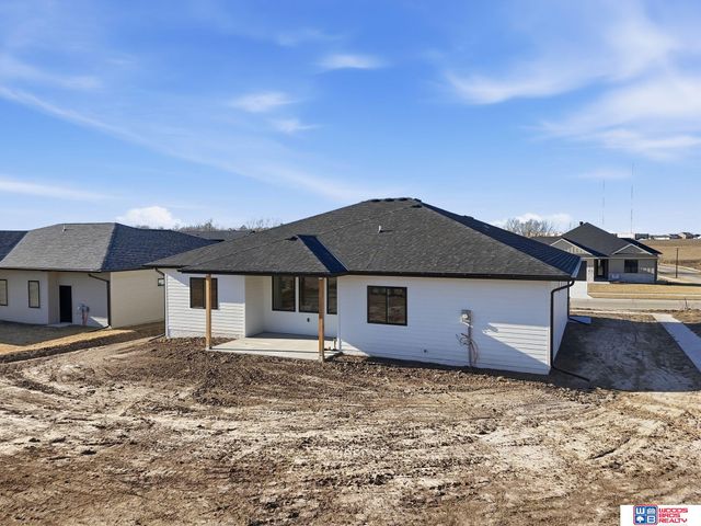 9350 S 86th Street, Lincoln, NE 68526