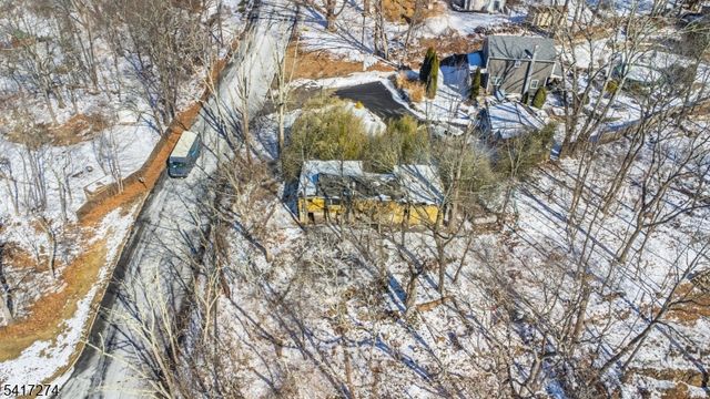 104 Espanong Rd, Jefferson Twp., NJ 07849