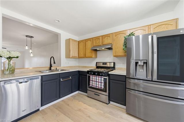 943 Allendale DR, Hampton, VA 23669