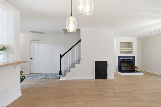 943 Allendale DR, Hampton, VA 23669