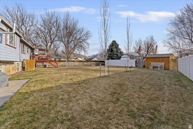 845 E CASSIE DR, South Ogden, UT 84405
