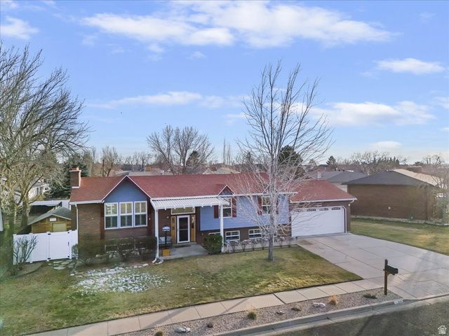 845 E CASSIE DR, South Ogden, UT 84405