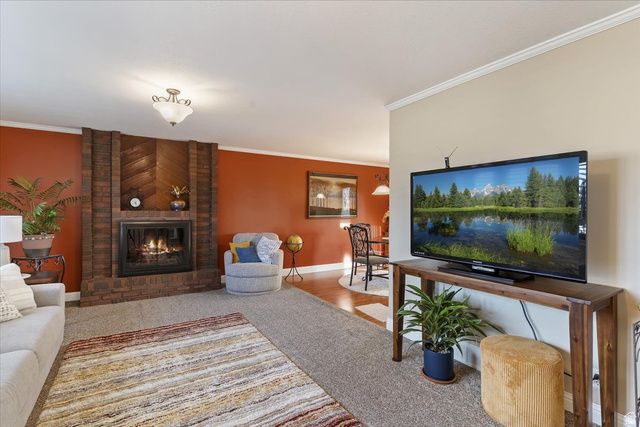 845 E CASSIE DR, South Ogden, UT 84405