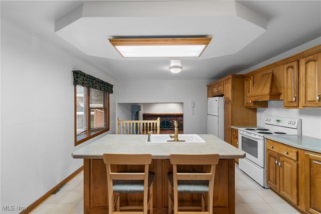 7428 Shadyview Avenue NW, Massillon, OH 44646