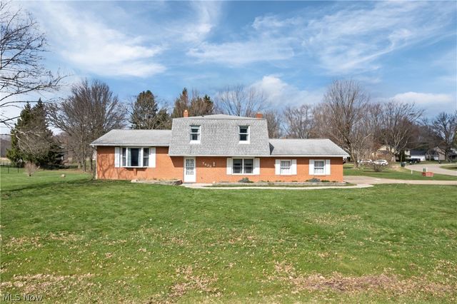 7428 Shadyview Avenue NW, Massillon, OH 44646