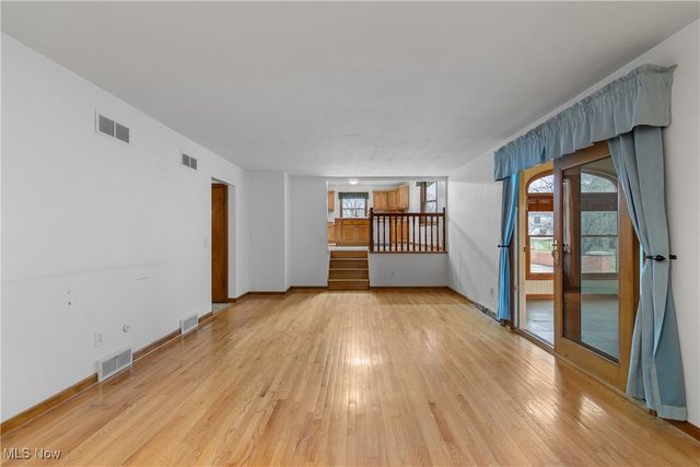 7428 Shadyview Avenue NW, Massillon, OH 44646