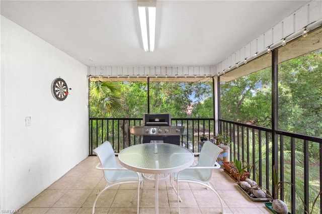 5406 16th PL SW E4, Naples, FL 34116