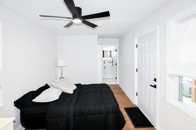 334 NICHOLSON ST NE, Washington, DC 20011