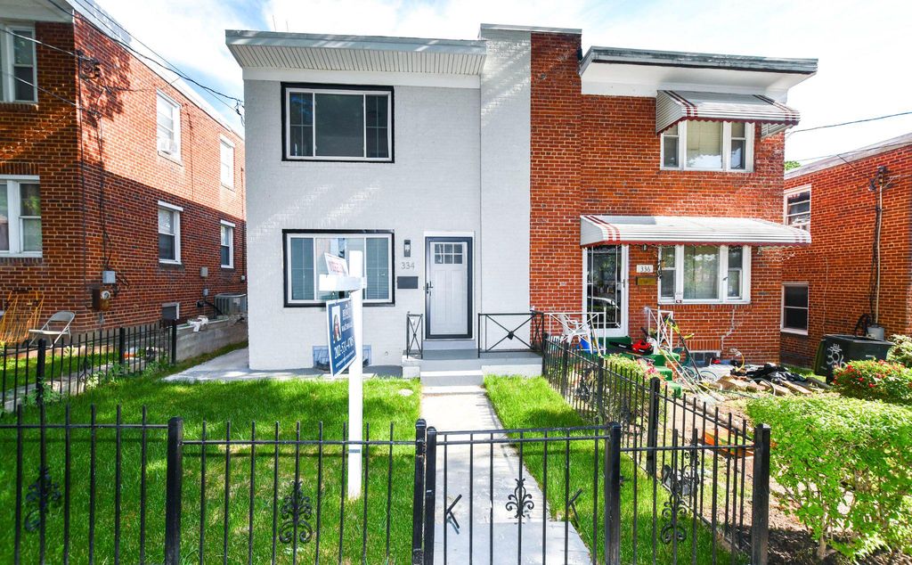 334 NICHOLSON ST NE, Washington, DC 20011