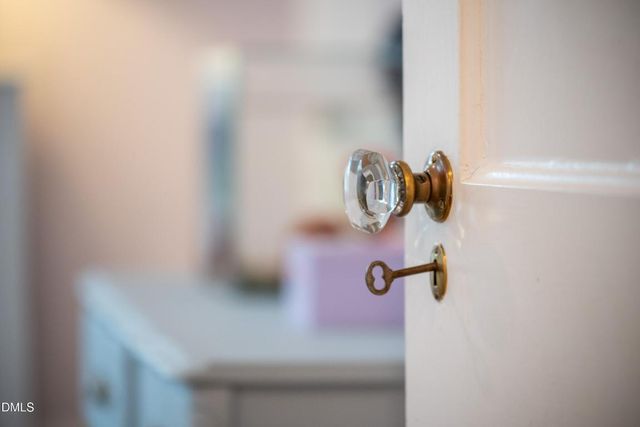 205 Woodburn Road, Raleigh, NC 27605