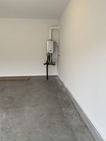 3659 Stormy Ln, Rockvale, TN 37153