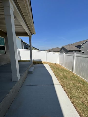 3659 Stormy Ln, Rockvale, TN 37153