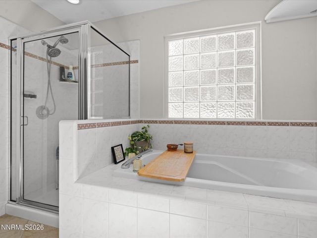 762 Divot Drive, Fernley, NV 89408