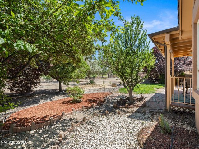 762 Divot Drive, Fernley, NV 89408