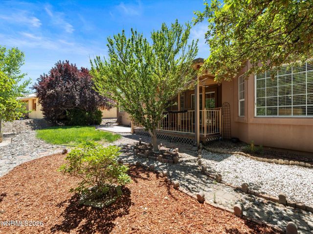 762 Divot Drive, Fernley, NV 89408