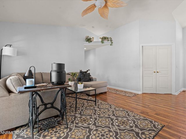 762 Divot Drive, Fernley, NV 89408