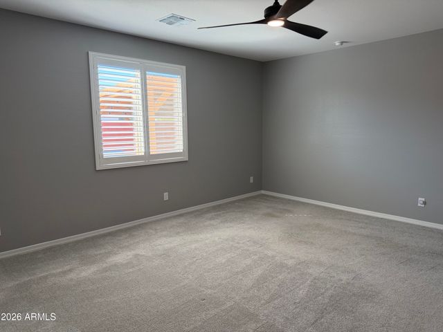 5615 W PASEO Way W, Laveen, AZ 85339