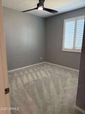5615 W PASEO Way W, Laveen, AZ 85339