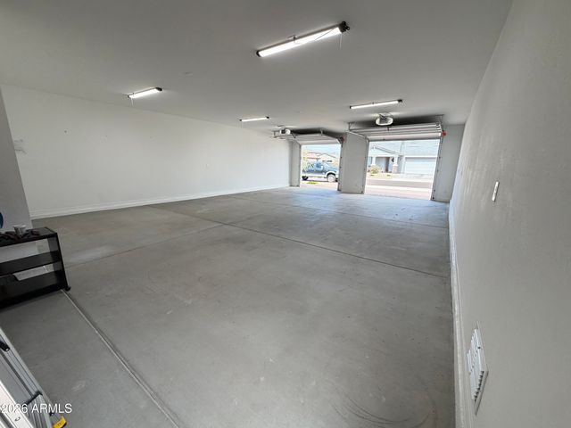 5615 W PASEO Way W, Laveen, AZ 85339