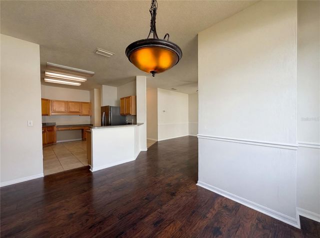 2727 VALENCIA GROVE DRIVE, Valrico, FL 33596