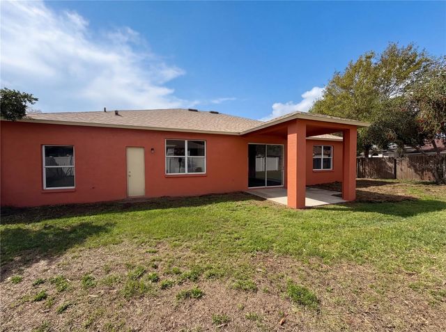 2727 VALENCIA GROVE DRIVE, Valrico, FL 33596